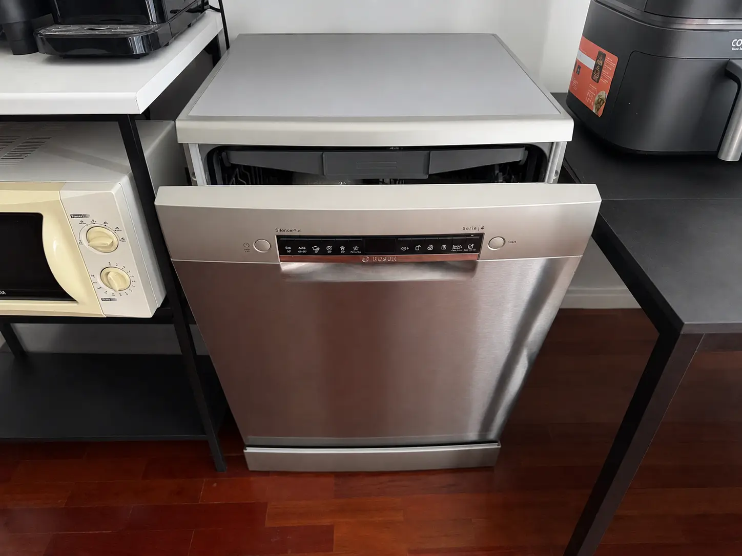 Bosch Serie 4 SMS4EMI06E Dishwasher, 60 cm, 14 place settings, Home Connect, stainless steel