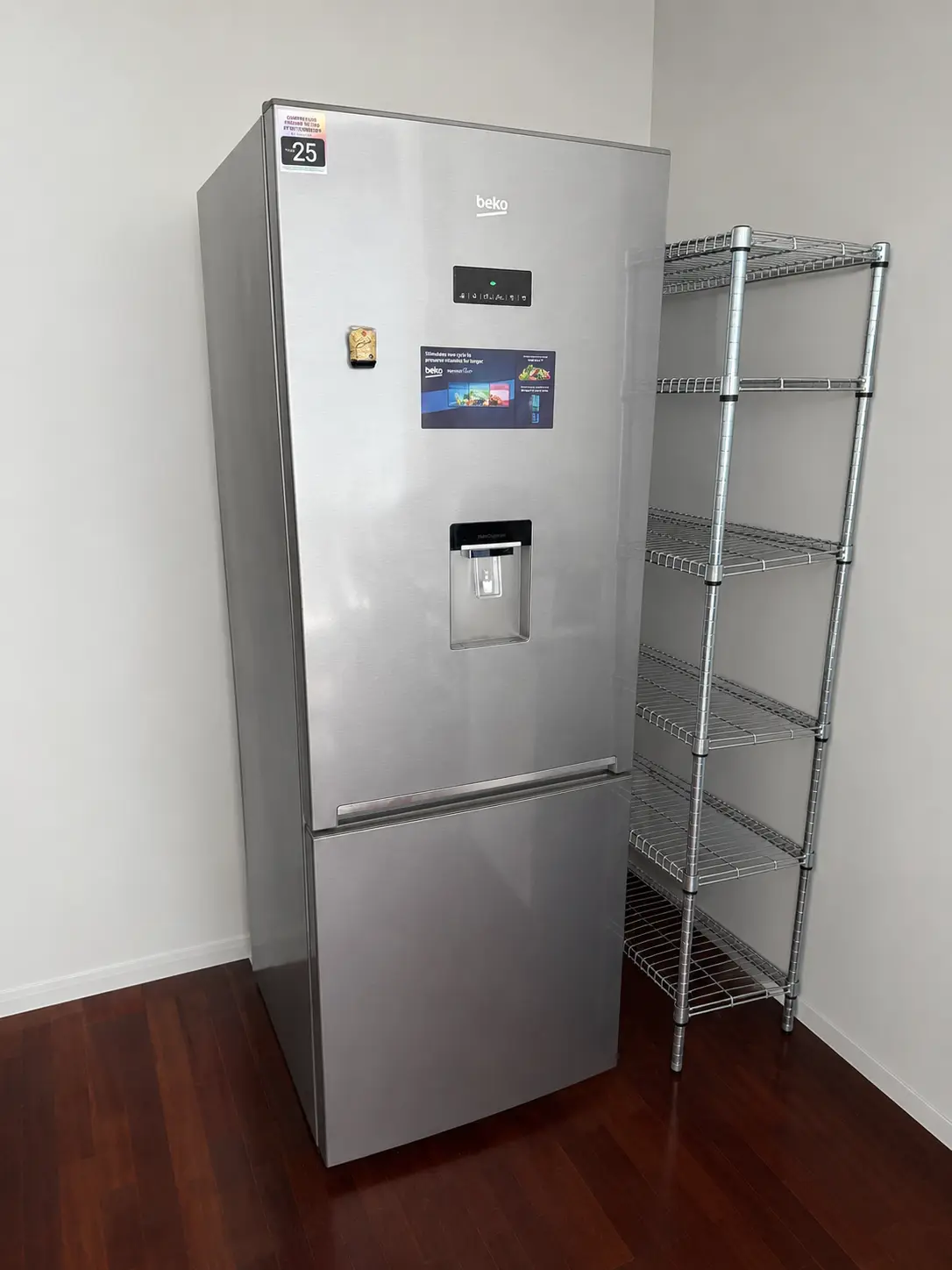 Beko RCNE560E40DZXBN fridge freezer, 510 L, water dispenser, grey