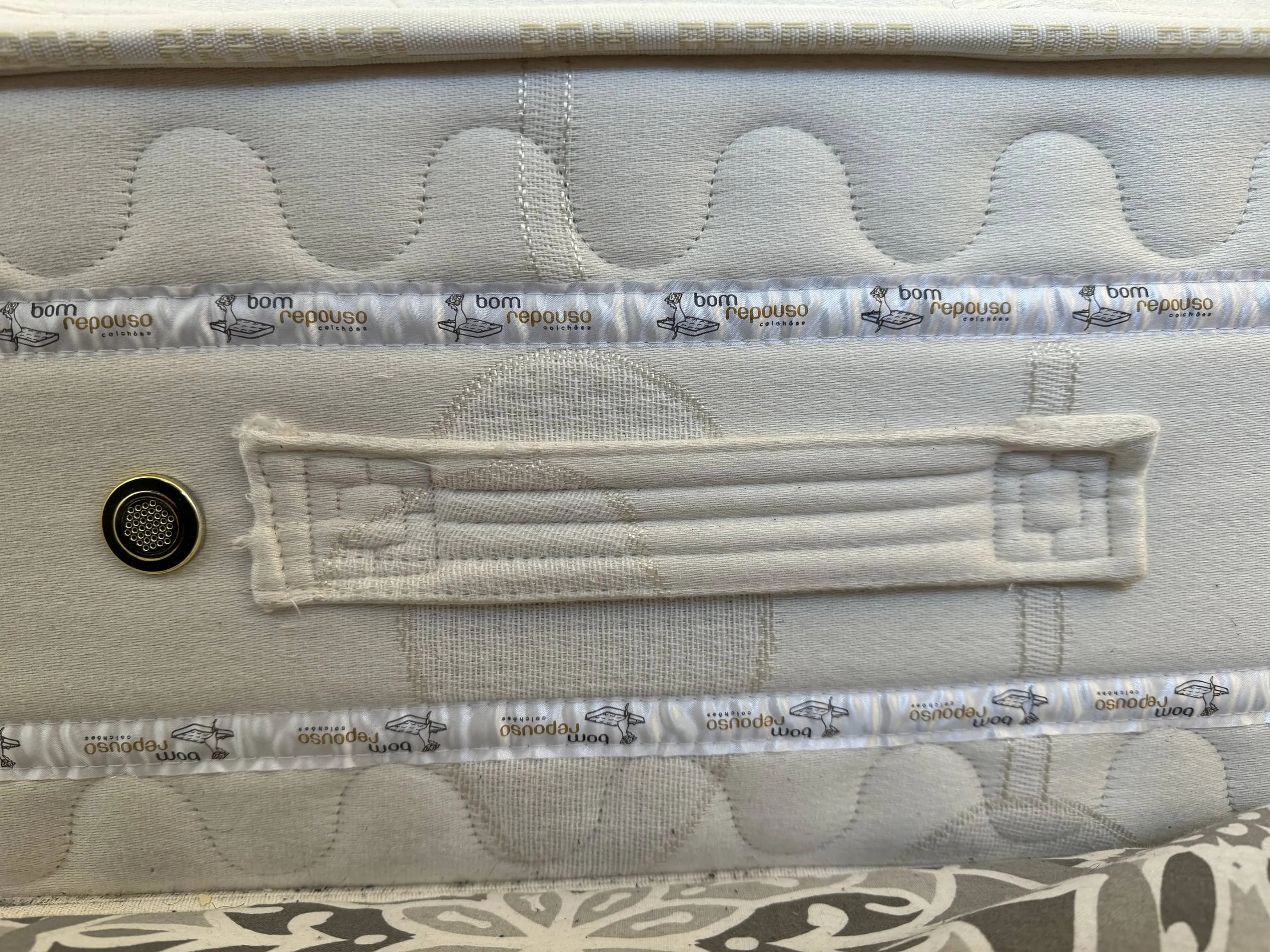 Large Firm Bed 160cm (Oslo Colchões Bom Repouso), with FREE Elevated Bedframe with Storage and Transport Bag, photo 3